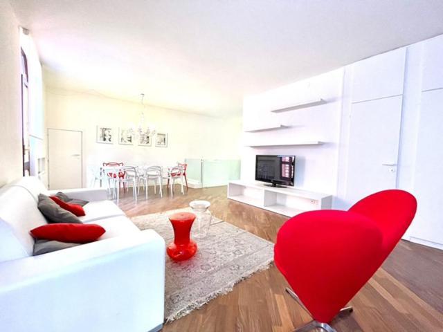 Domus Verona - Ampia Moderna Casa Su 2 Piani Nel Cuore Di Verona Exterior foto